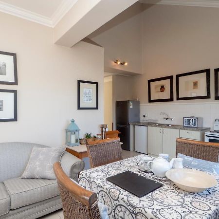 Guadeloupe Self Catering Apartment Книсна Екстериор снимка