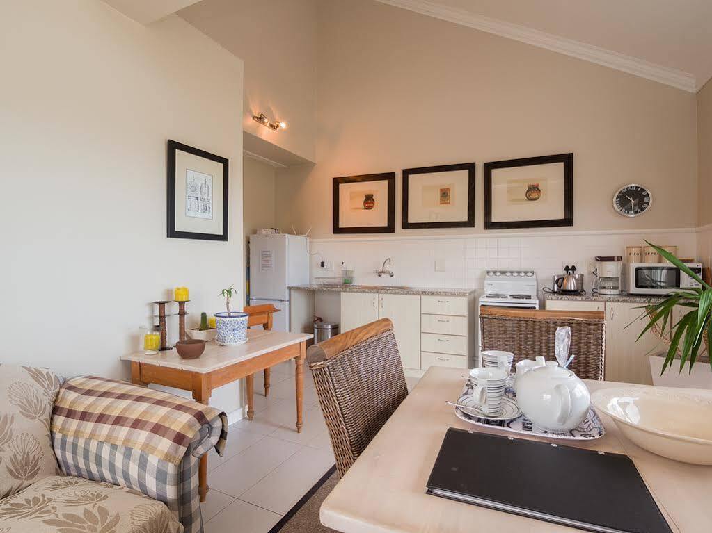 Guadeloupe Self Catering Apartment Книсна Екстериор снимка